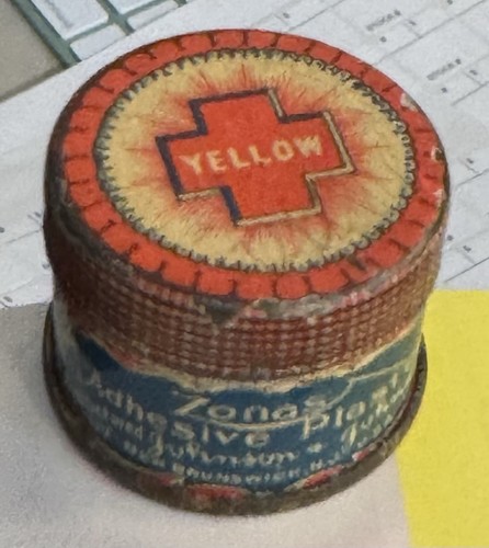 Yellow johnson - &, zonas