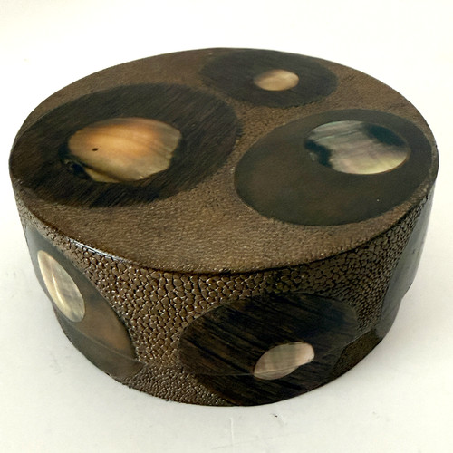 Vtg y augousti - r, paris