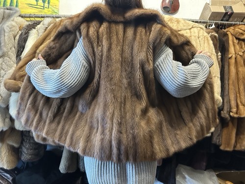 Mink vest fur - ,