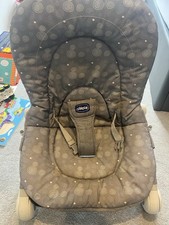 Chicco  baby Bouncer- Grey