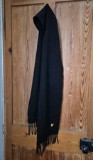 LYLE & SCOTT Scarf True Black Lambswool Fringed Tassel Unisex Soft Woven Warm