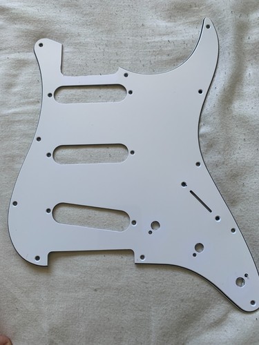 White sss stratocaster - sss, strat