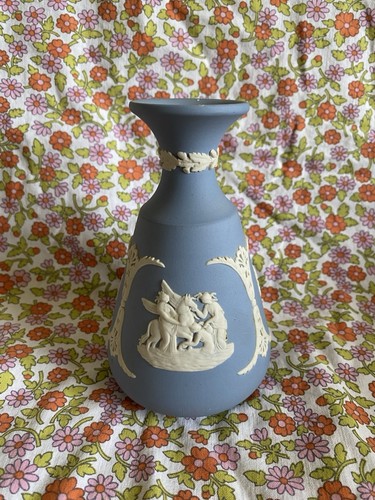 Vintage 1982 wedgwood blue - vintage,
