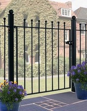 WROUGHT IRON METAL GARDEN SIDE