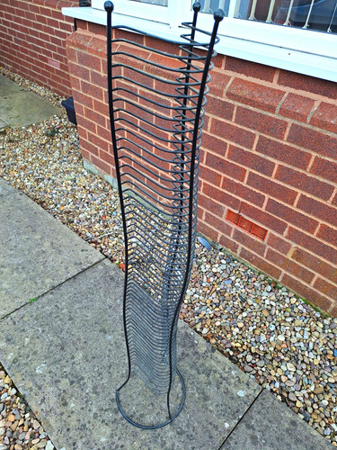 Freestanding black metal - metal, wire