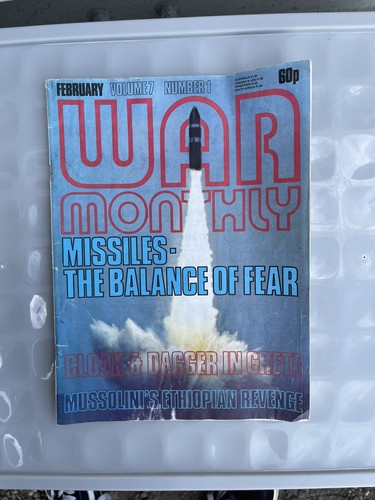 Vtg war monthly magazine - vtg,