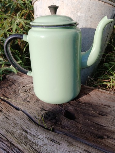 Vintage farmhouse enamel - farmhouse,