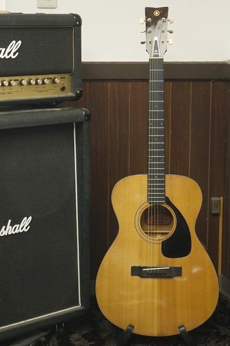 Vintage 1970 made - , acoustic