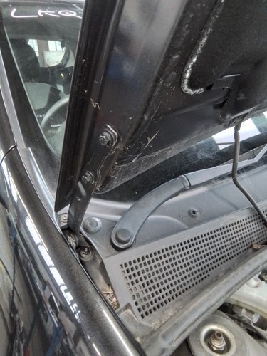 Bonnet hinge dacia sandero - rh,