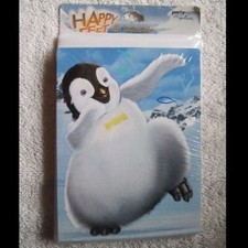 8 Happy Feet Invitations