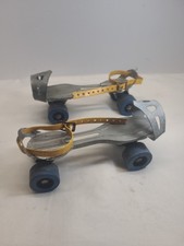 Vintage 1960s Globe United