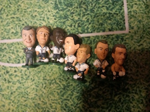 Corinthian football figures - figures, x