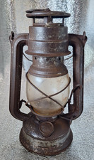 VINTAGE MEVA 863 PARAFFIN HURRICANE LAMP
