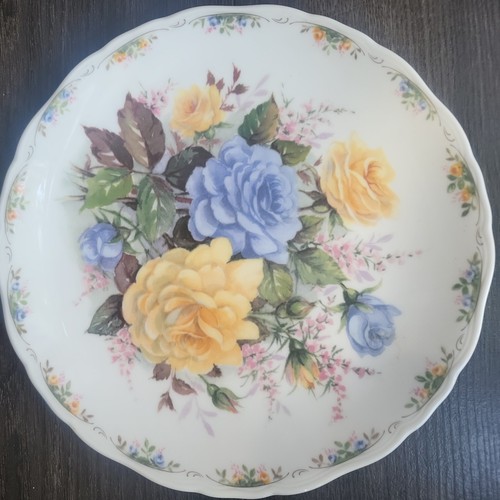 Royal albert blue moon - albert, rose