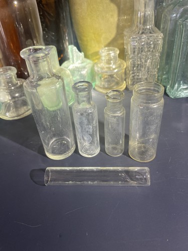 Antique vintage old chemist - vintage,