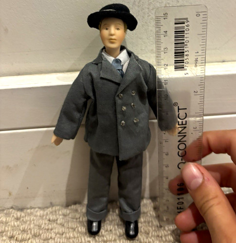 Male adult dolls house - adult,