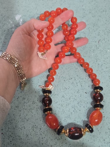 Corocraft faux amber beads - amber,