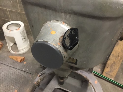 Front attachment plug - front,
