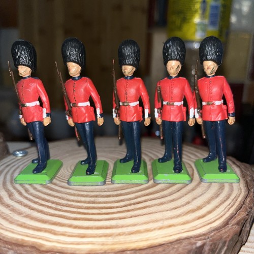 Vintage 1977 britains - 5,