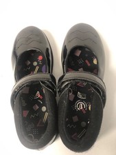 Blacks girls school shoes size