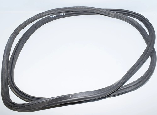 Bmw e70 tailgate rubber - e70,