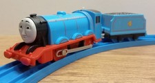 Gordon Train And Tender - Trackmaster - Tested And Working - Thomas And Friends
