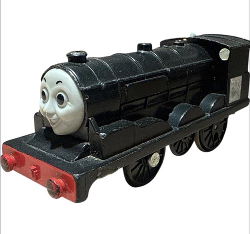 Tomy trackmaster donald train - donald,