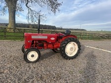 International B414 Tractor