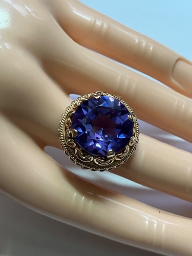 True blue purple 13ct lab - purple,