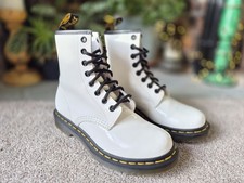 Dr. Martens 1460 Patent