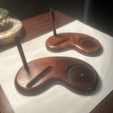 tea cup and saucer display