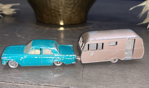 Lesney bluebird dauphine - bluebird,