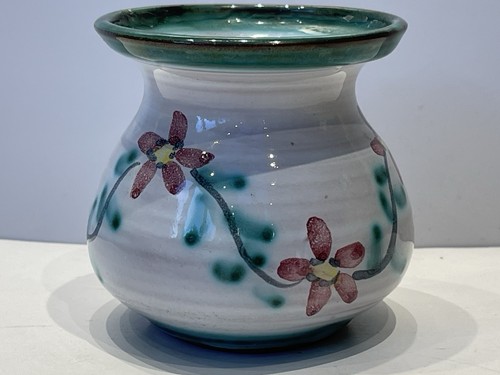 Tintagel pottery cornwall - tintagel,
