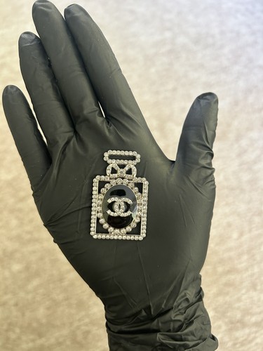 Silver metal diamanté flat - metal,