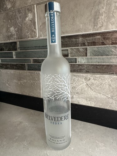 Empty not washed - , belvedere