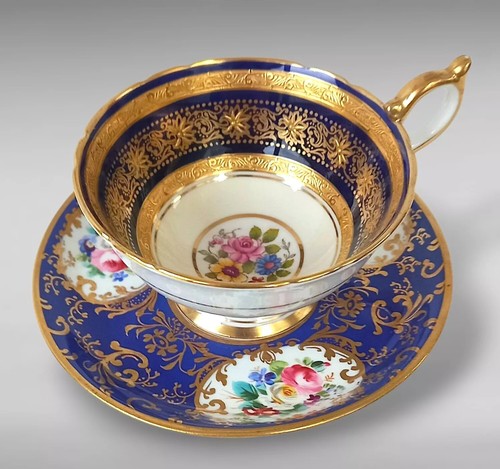 Stunning handpainted aynsley - stunning,