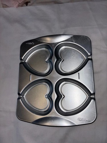 Wilton heart cake - , pop