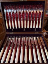 Walker & Hall Boxed Vintage Cutlery Set - 24 Piece Set