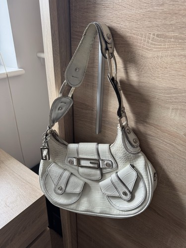 Guess cream ivory - cream, croc