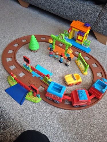 Elc happyland working train - elc,