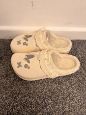 Women’s Butterfly Clogs –