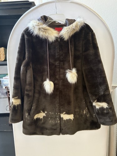 Vintage black mountain faux - vintage,