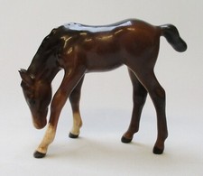 Original Beswick Foal Grazing  2nd V - Model 946 - Made in England