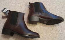 New/Tagged Ladies M & S Ankle