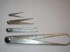 3x Vintage Moore & Wright