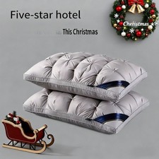 Hotel-style pillows Bedroom
