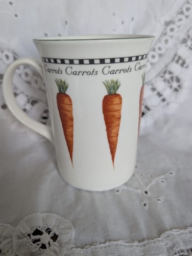 Vintage churchill china carrot - churchill,