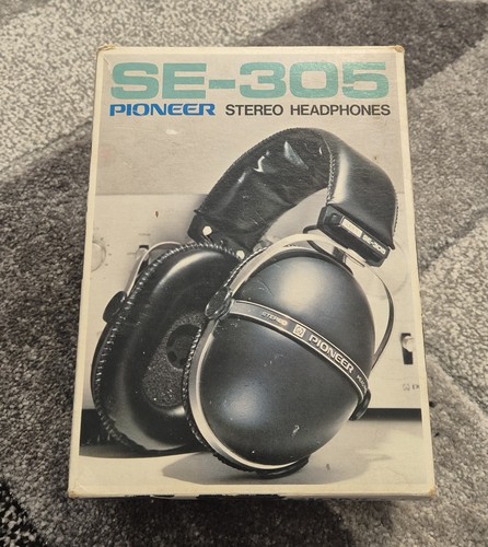 Retro boxed pioneer 305 - pioneer, se-305