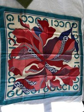 Gucci Silk Scarf BNWT Floral