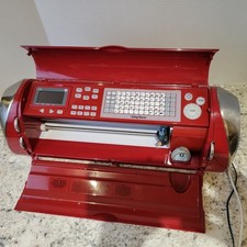 Red CRICUT CAKE MINI